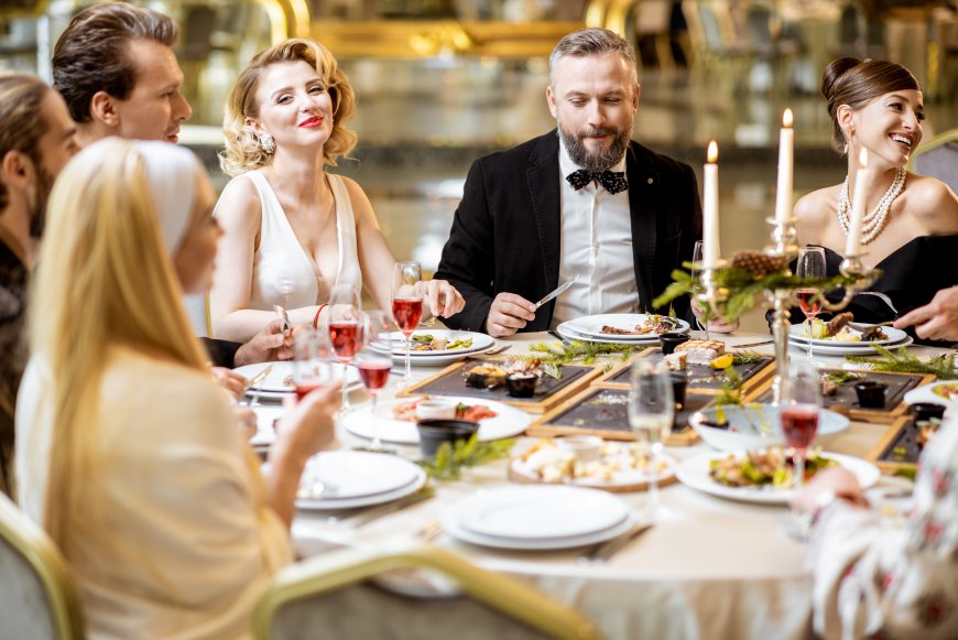 Crafting the Ultimate Summer Wedding Menu: Tips to Impress and Refresh Your Guests